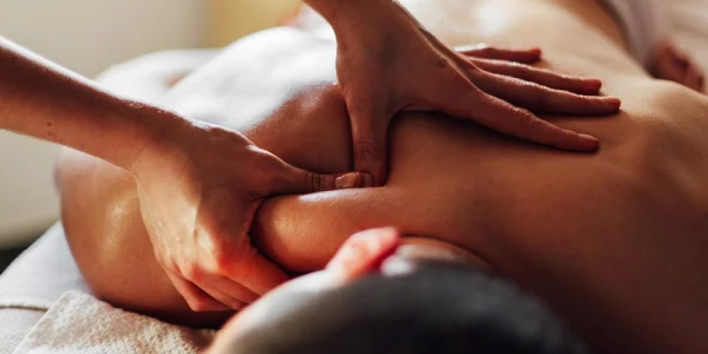 Ease Away Stress and Tension with a Therapeutic Siwonhe Massage